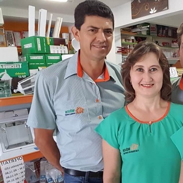 Tania - Proprietária da Talia Móveis e Mat. de Construção - Cliente Doma